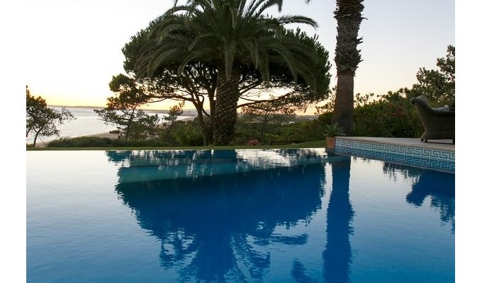Location Villa Luxe Portugal Vale do Lobo avec piscine à débordement chauffée et vue sur l'océan, Algarve
