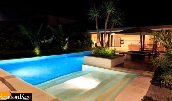Indonesie Bali Location Villa Sanur à 5mins de la plage avec piscine privée et personnel
