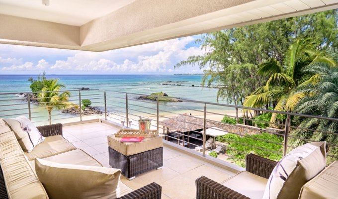 Location Penthouses Ile Maurice à Trou aux Biches avec accès direct à la plage et piscine commune