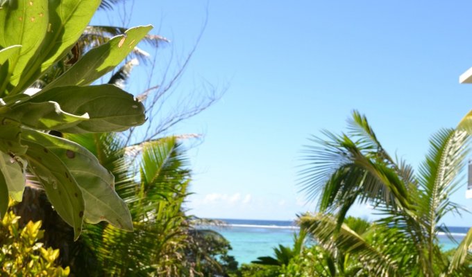 Location villa Ile Maurice sur la plage de Pointe d'Esny Cote Sud avec vue sur le lagon