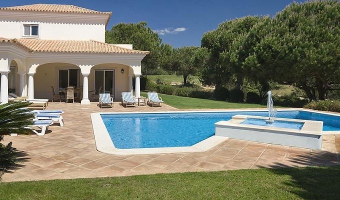 Location Villa Portugal Quinta do Lago avec piscine chauffée et à 10 mns à pied de la plage, Algarve