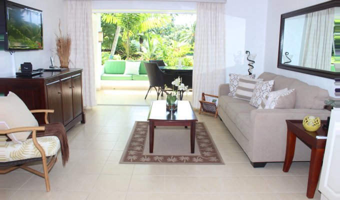 Ile de la Barbade Location Appartement sur la plage en Résidence GLITTER BAY avec pisicine et Beach club 
