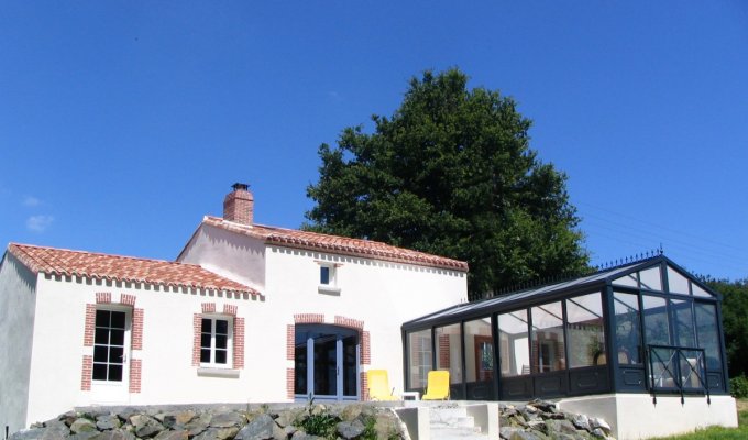 Vendee Location Maison Vacances Puy du Fou (30 minutes) pour groupe avec piscine chauffée