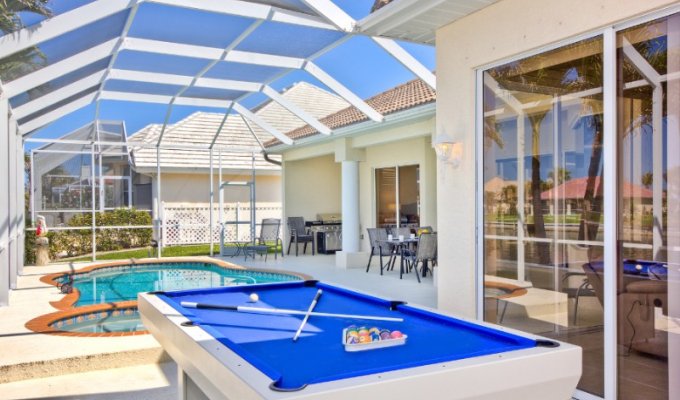 Location Villa Cape Coral en Floride piscine chauffée Jacuzzi et quai pour bateau