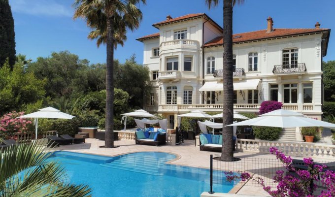 Location Villa de Luxe Cannes piscine chauffée Conciergerie