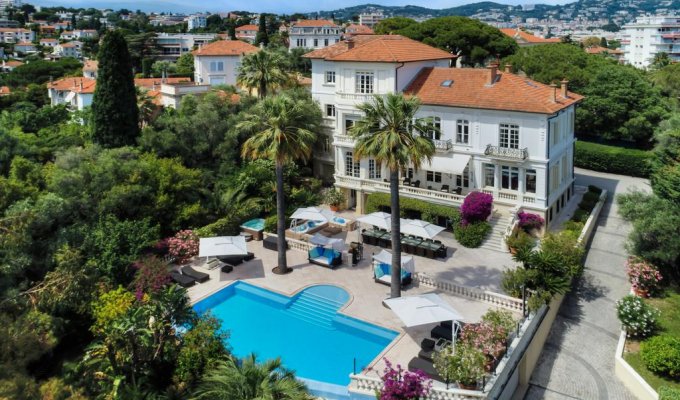 Location Villa de Luxe Cannes piscine chauffée Conciergerie