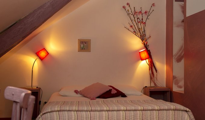 Pays de la Loire Location Maison de Charme Saumur pour groupe avec piscine chauffée, jacuzzi et sauna