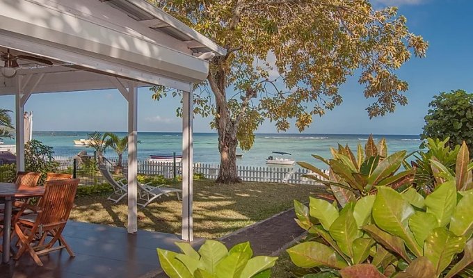 Location Bungalow Ile Maurice Pieds dans l'eau plage Trou aux Biches