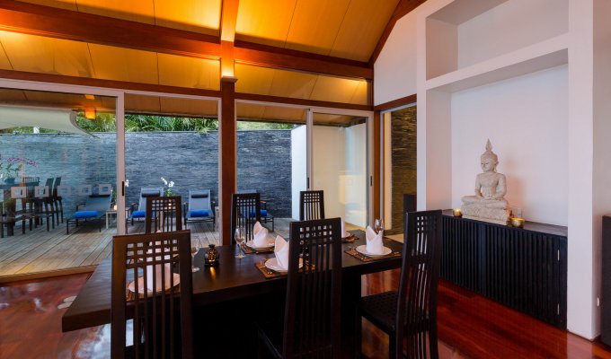 Thailande Location Villa Phuket 750 m de  Surin Beach avec Chef et Personnel