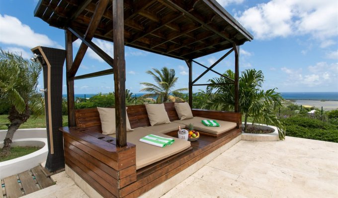 Location SAINT-MARTIN   Villa avec piscine privée et Vue Mer sur les hauteurs du Parc de Baie Orientale - Caraibes - Antilles Françaises