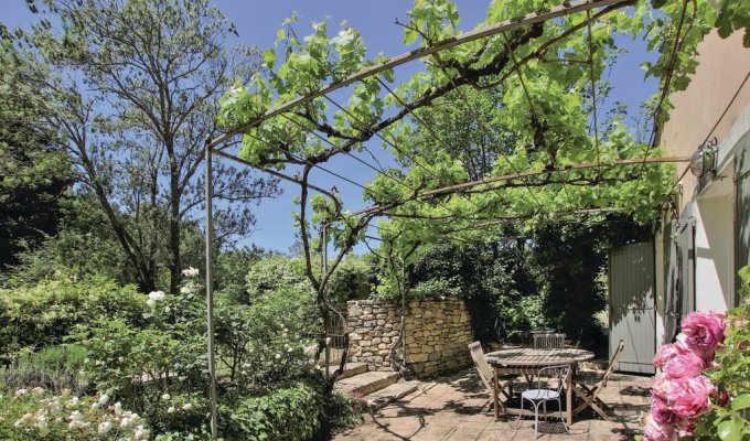 Location  villa de charme à Lagnes avec piscine