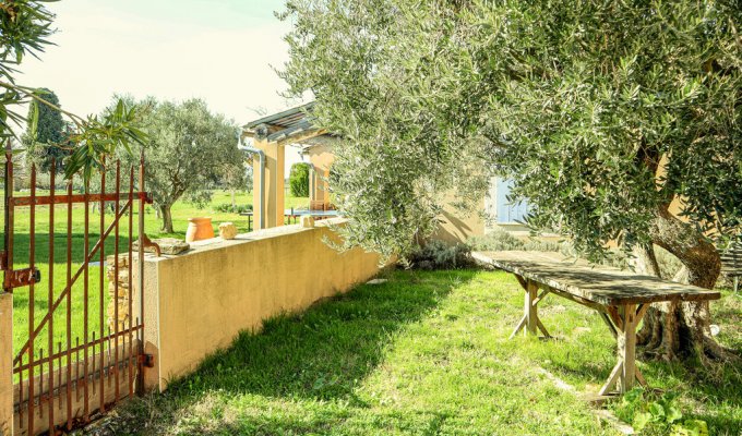 Location Villa Valreas Provence avec piscine privée