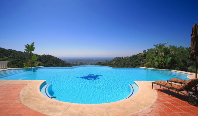 Piscine panoramique