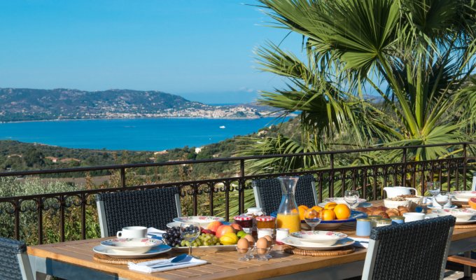 villa Lumio vue mer