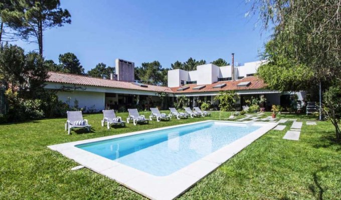 Location Villa Aroeira avec piscine privée sur le parcours de Golf, Cote Lisbonne