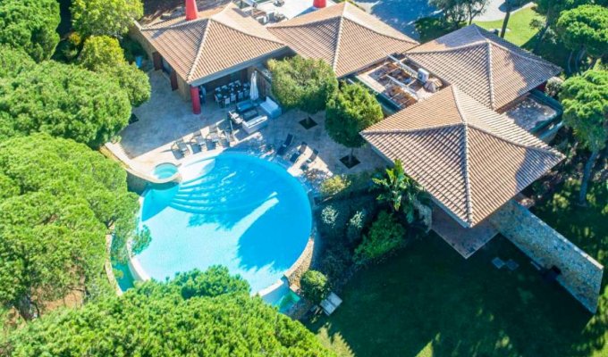 Location Villa Vilamoura avec piscine privée et jacuzzi sur le parcours de Golf, Algarve