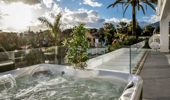 Jacuzzi extérieur