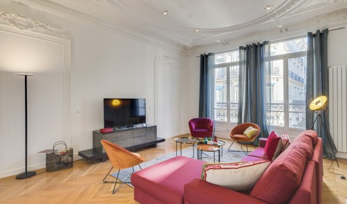 Location Appartement Luxe Paris Champs Elysees avec Sauna