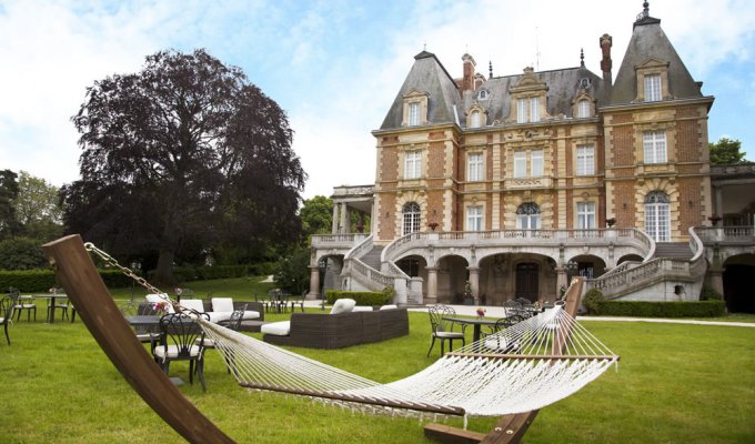 Location Chateau Paris pour séjours exclusifs avec personnel et service conciergerie