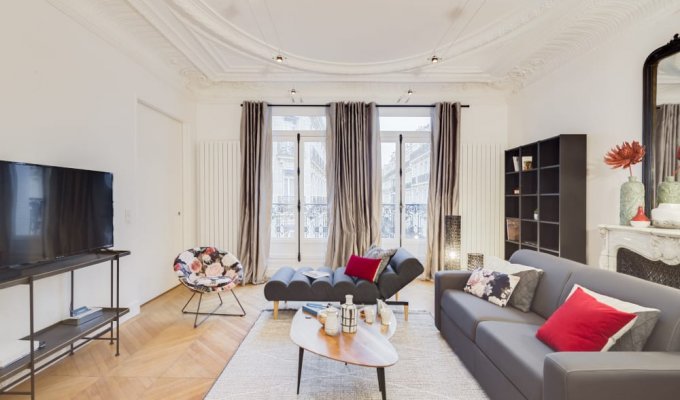 Location Appartement Luxe Paris Champs Elysees proche des grands magasins de luxe