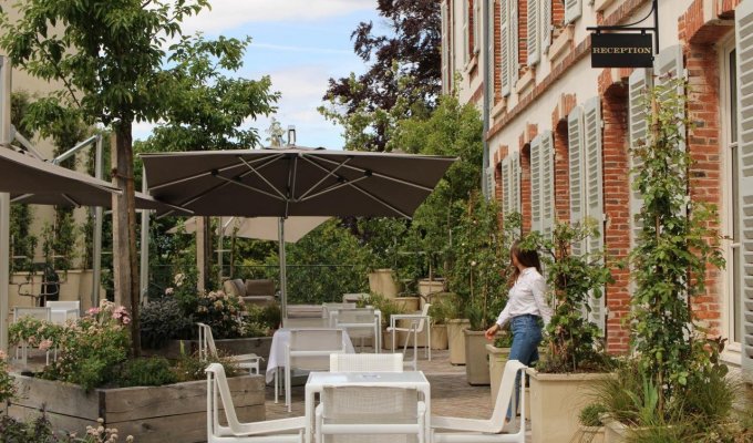 Location demeure de caractère 5* Epernay Champagne cadre chic idéale en famille avec services