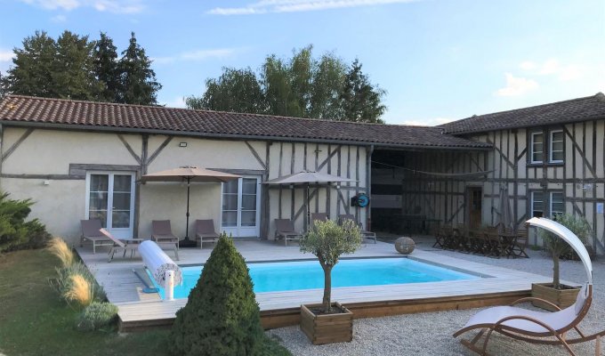 Location Maison vacances en Champagne jacuzzi et piscine extérieure privée proche Lac du De