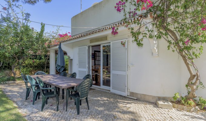 Location Villa Algarve Vilamoura avec piscine privée près des cours de Golf