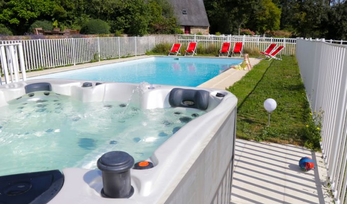 Location Maison de Charme Pays de la Loire avec piscine et jacuzzi