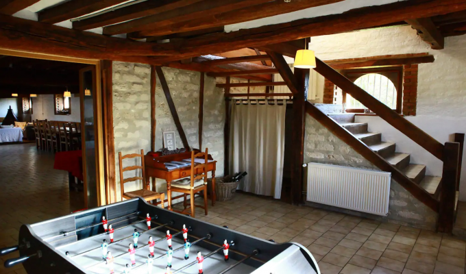 Location Maison vacances Champagne vignoble entre  Epernay Reims avec tennis privé