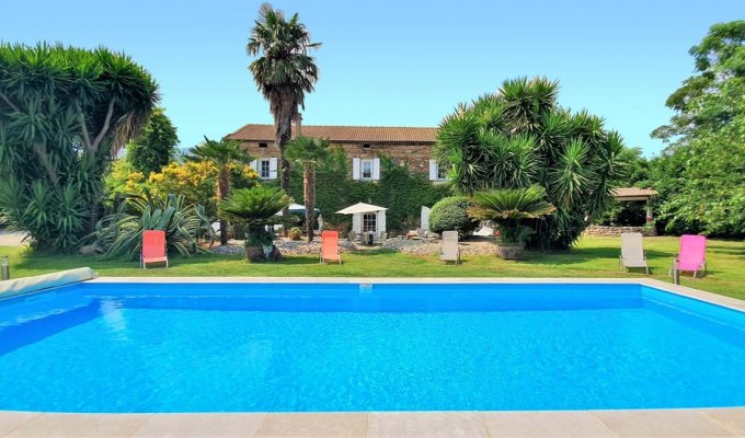 location villa luxe en pierre Corse