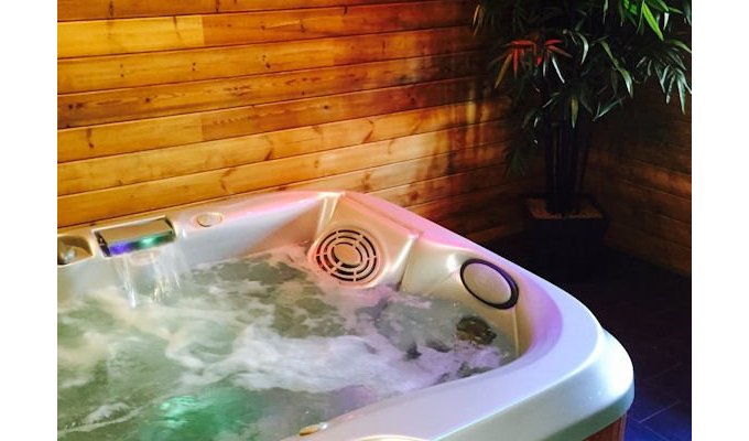 Location Maison vacances Cambrai avec espace spa jacuzzi bien être 1h00 de Lille