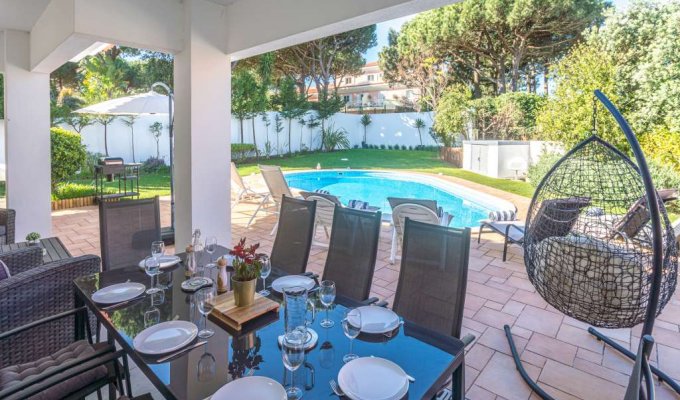 Location Villa Cascais avec piscine privée chauffée, salle de jeux et salle de sport, Cote Lisbonne