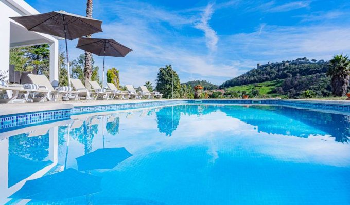 Location Villa Sesimbra avec piscine privée chauffée et mini Golf, Cote Lisbonne