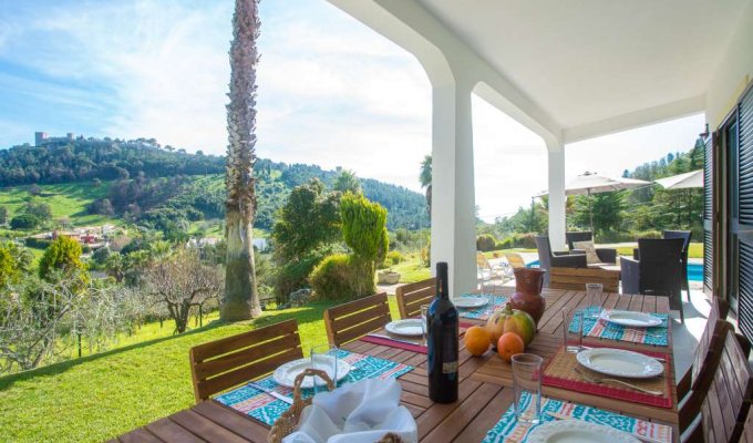 Location Villa Sesimbra avec piscine privée chauffée et mini Golf, Cote Lisbonne