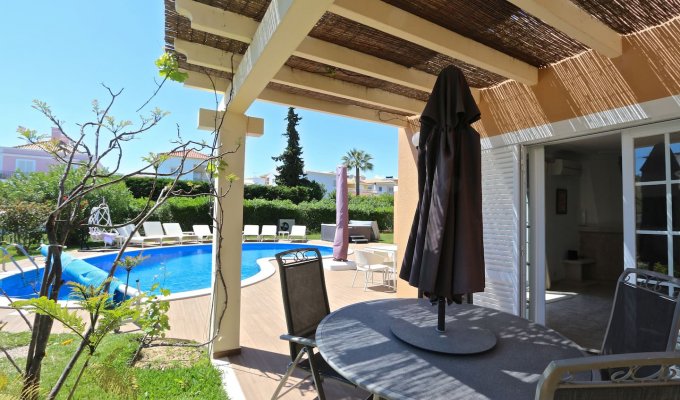 Location Villa Algarve Vilamoura avec piscine chauffée et jacuzzi