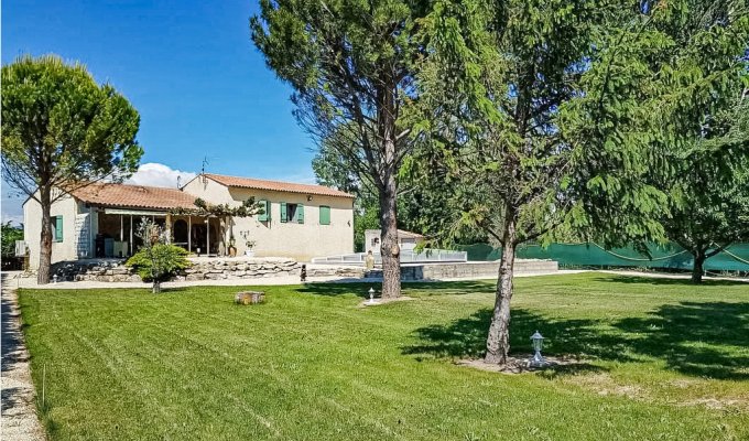 Location Villa Valreas Provence avec piscine privée