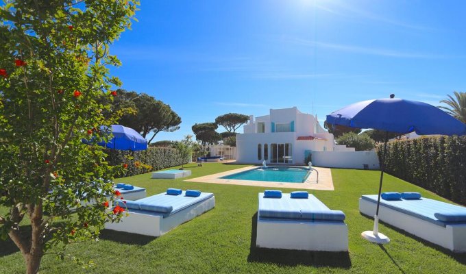 Location Villa Algarve Vilamoura avec piscine privée et proche des plages