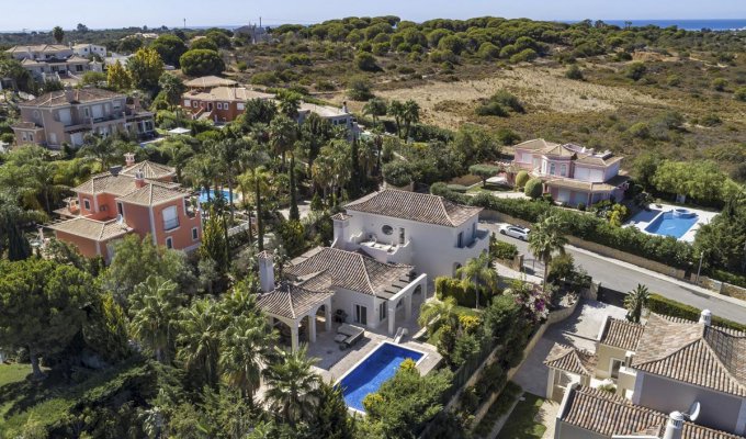 Location Villa Luxe Algarve Vilamoura avec piscine privée chauffée et vue sur mer
