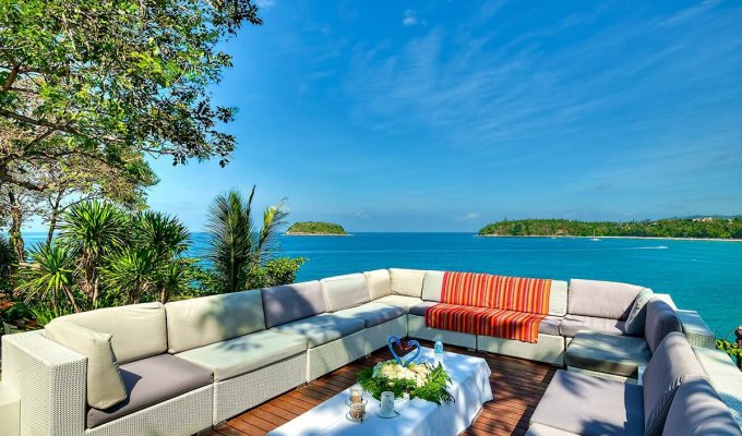 Thailande Location Villa Phuket SHA Plus+ sur la plage de Kata Beach avec piscine privée et Personnel