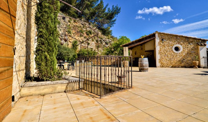 Location en Provence Villa de en charme à Boulbon avec Piscine