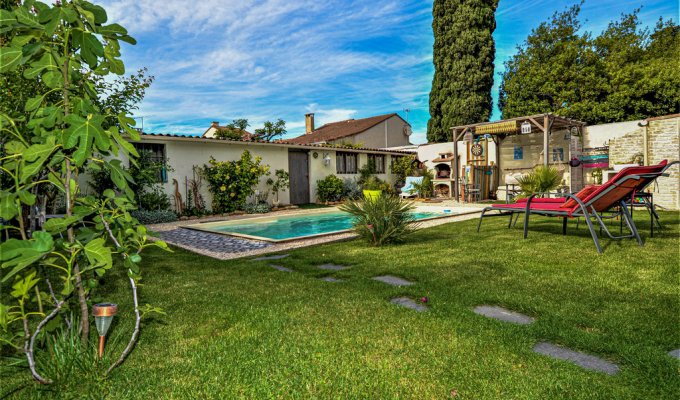 Location Villa Avignon Provence avec Piscine privée