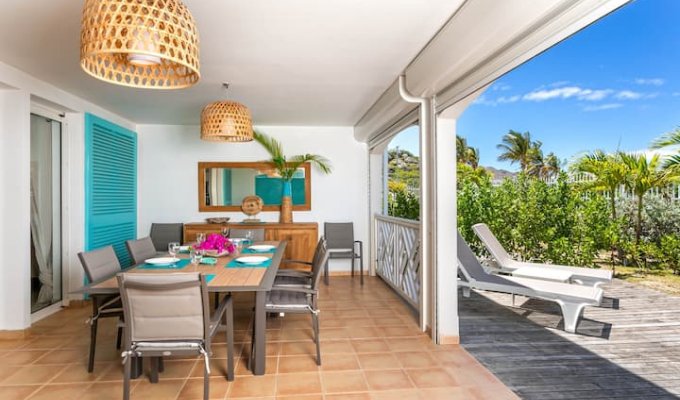 Location Appartement Baie Orientale Saint-Martin sur la plage avec Piscine