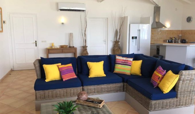 Location Appartement Baie Orientale Saint-Martin sur la plage avec Piscine