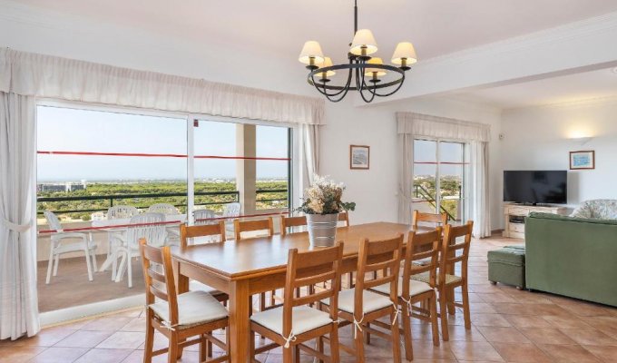 Location Villa Algarve Vilamoura avec piscine privée, proche golfs et plages