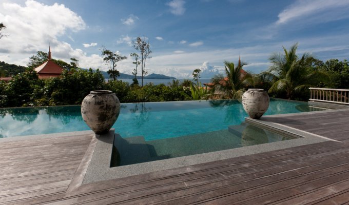 Location Villa Luxe Phuket Bang Tao Beach avec personnel et chef vue mer SHA+