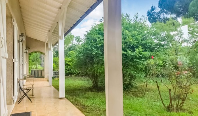 Location villa Bordeaux Médoc piscine chauffée