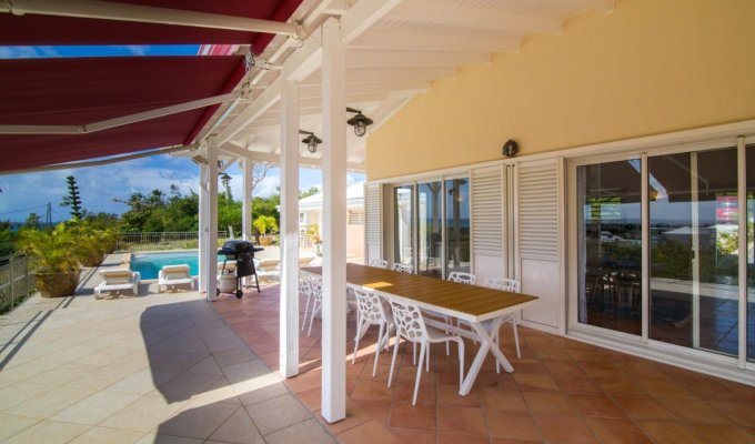 Location Villa Terres Basses Saint-Martin avec piscine privée proche plage Plum Bay Beach