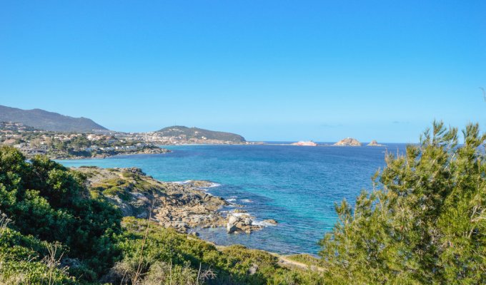 location villa Corse avec piscine