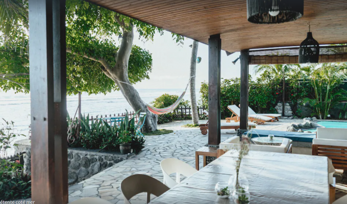Location Villa Saint Gilles les Bains Pied dans L'eau avec Piscine