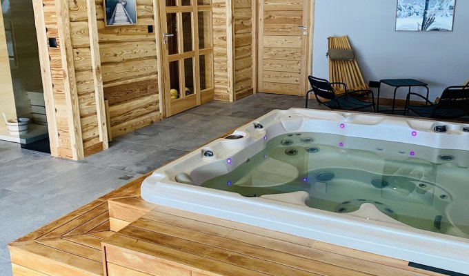 Location Chalet Luxe Serre Chevalier sauna jacuzzi et services de conciergerie Alpes du Sud